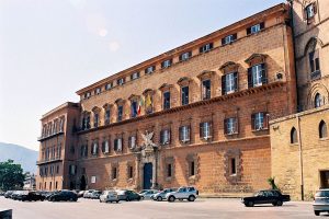 1024px-Palermo-Castle-bjs-1