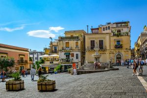 taormina-2075094_1280